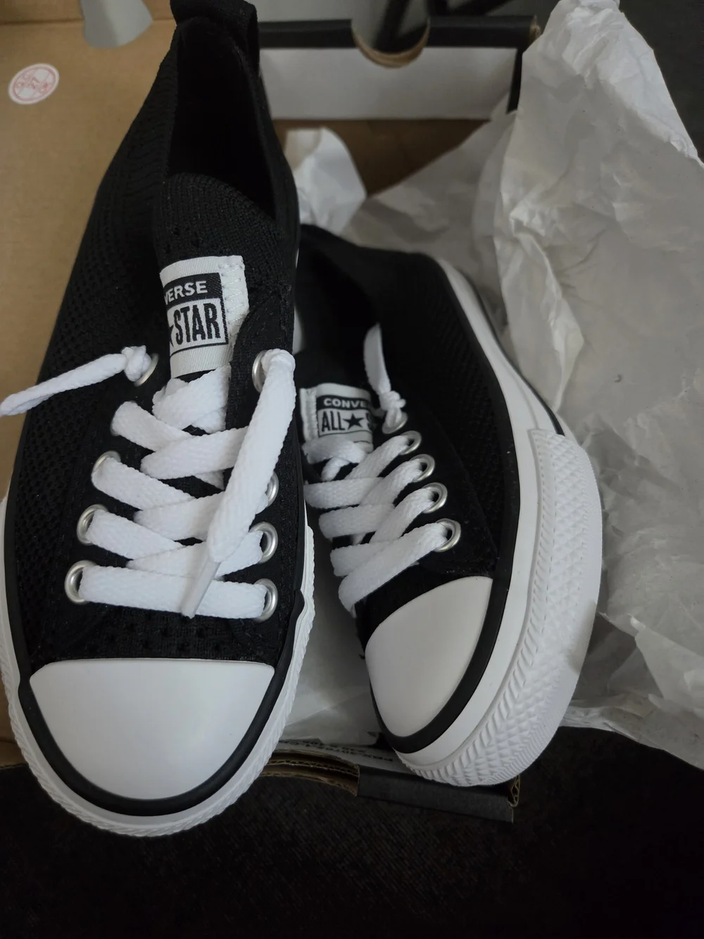 Brand New With Box Converse Black and White Low Top Kids' Sneakers